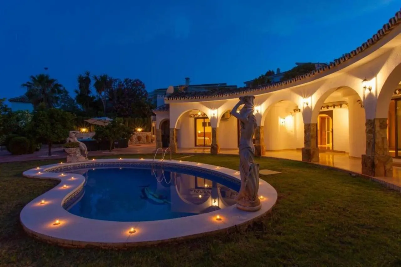Luxury Villa Romantica Near Beach Torremuelle Benalmadena 0*,  Spain
